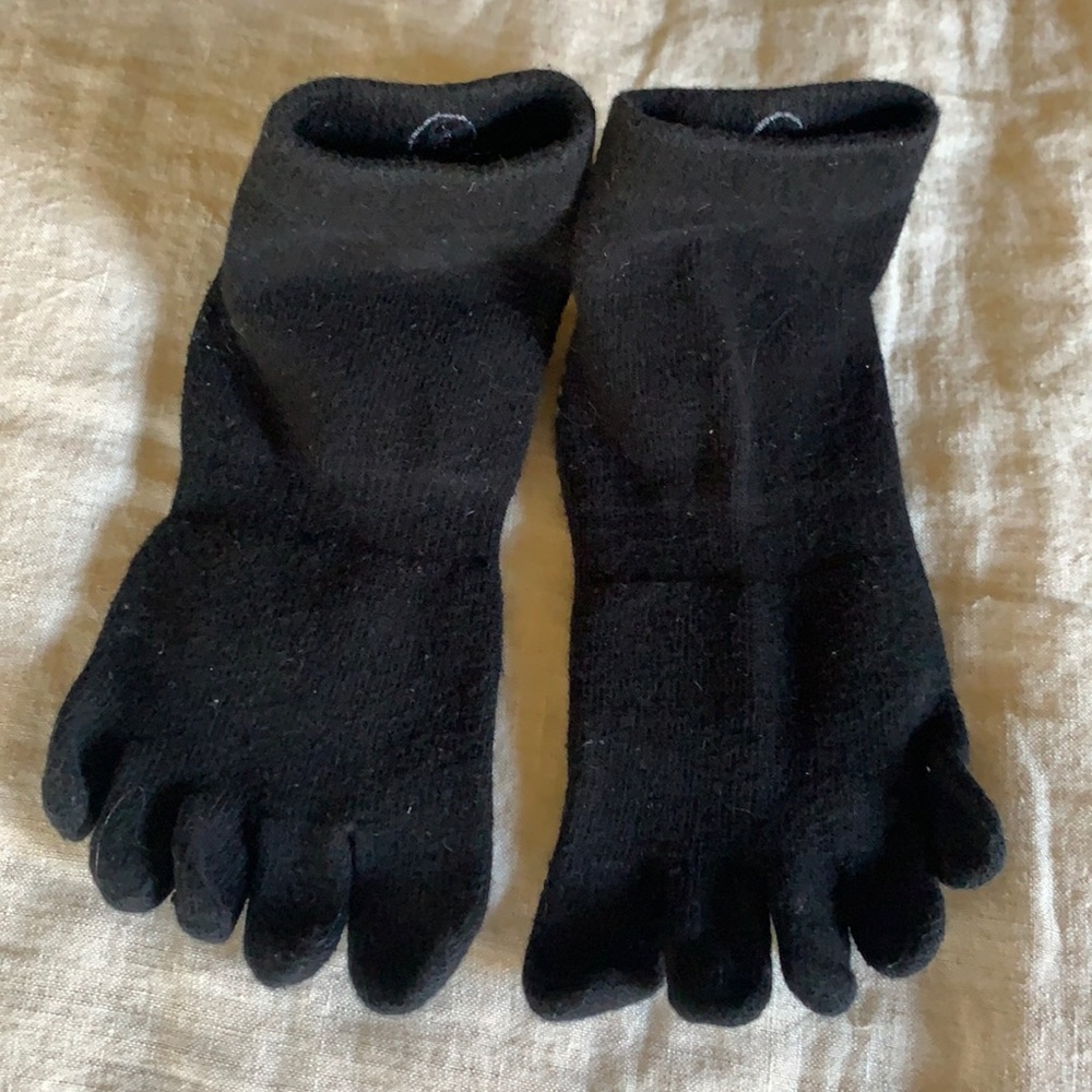 Yuga Socks
